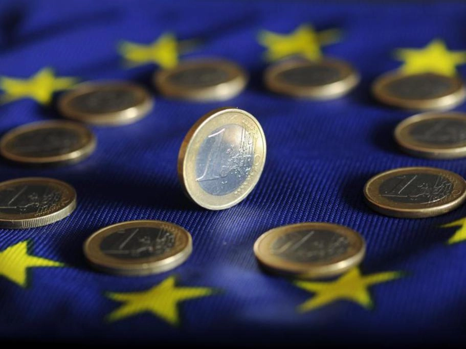 Euro Tertekan